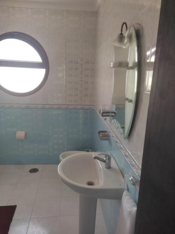 Hotel Nelson M'dik Luaran gambar